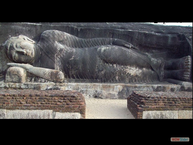 24.2 Thanthirimale Recline Buddha
